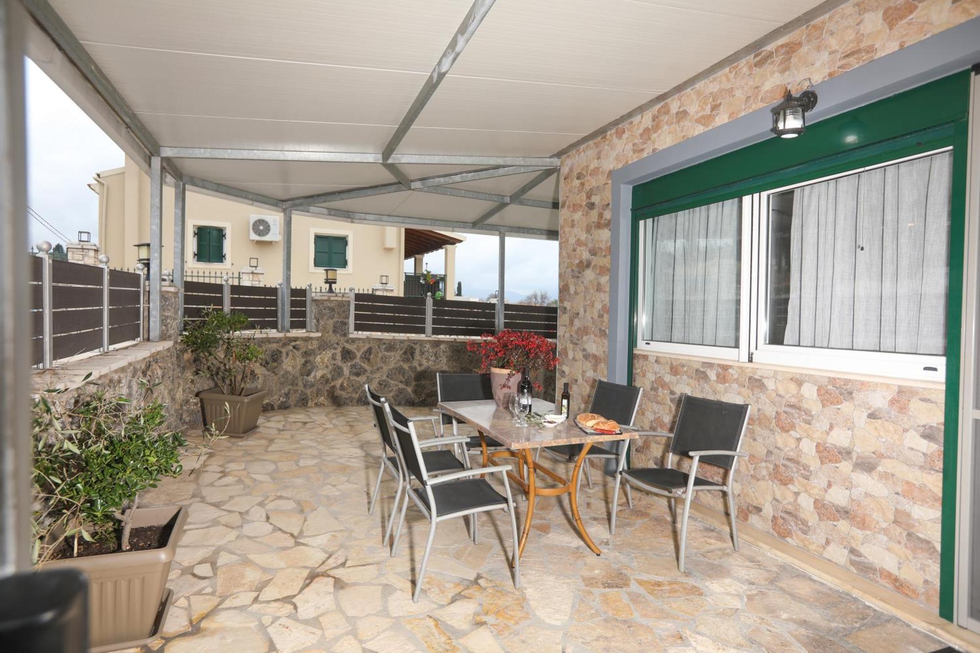 Casa Di Cateri Potamos (Corfu)