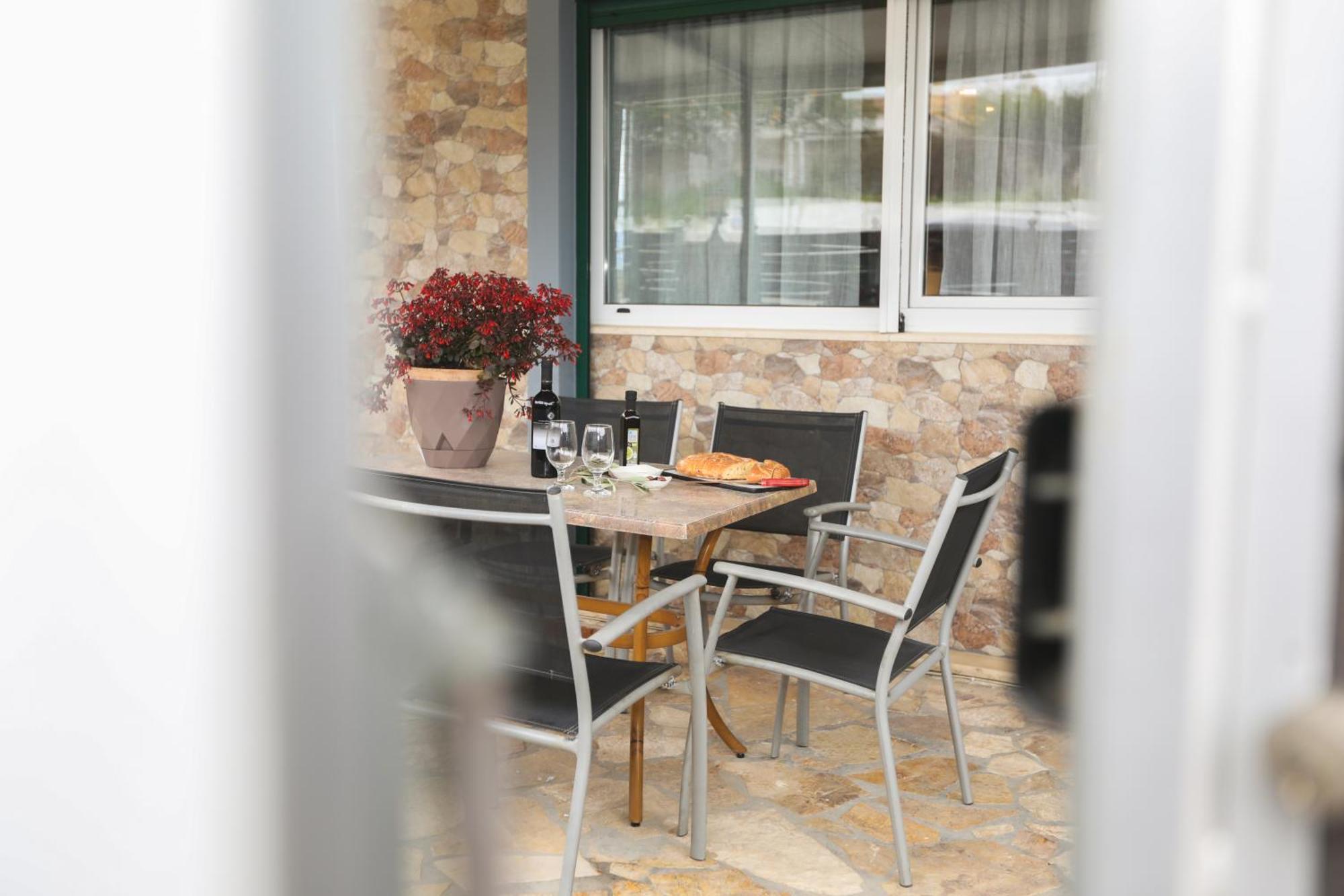 Casa Di Cateri Potamos (Corfu)